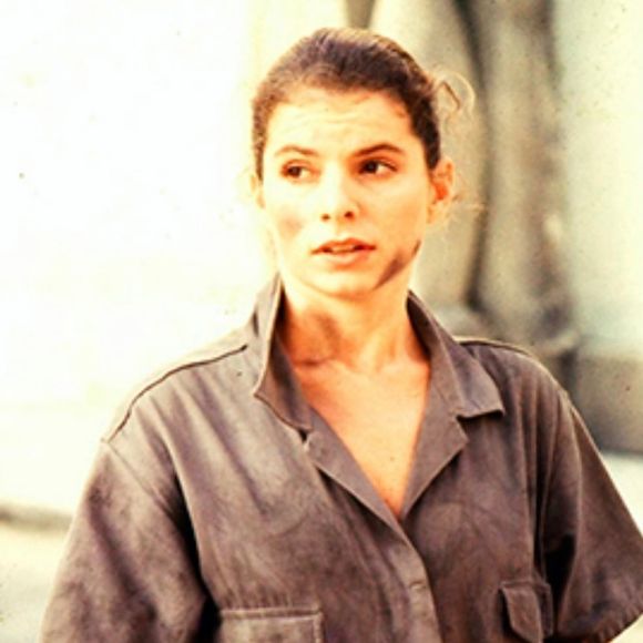 Em 1983, Débora Bloch deu vida à sua própria versão do 'Pereirão' na novela 'Cambalacho'