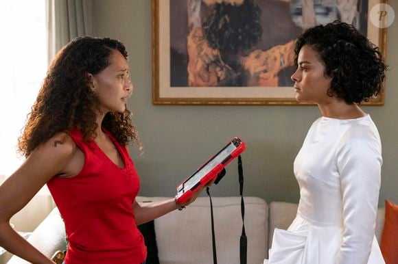 Taís Araújo ensaia com Bella Campos cena do vestido rasgado em Vale Tudo