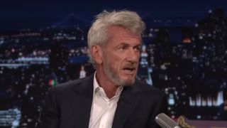 'O momento mais obsceno de toda a história de Hollywood': hoje na Ucrânia, o vencedor do Oscar 2026 Sean Penn tem rixa de longa data com a Academia