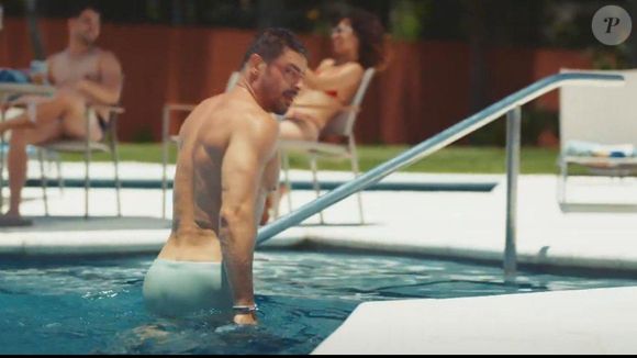 Cauã Reymond apareceu de sunga com corpo sarado no primeiro trailer de 'Vale Tudo'