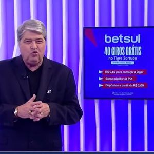 Datena anunciou ‘40 giros grátis no Tigre Sortudo’ na atração - com direito a imagem do ‘tigrinho’ estampado em um telão