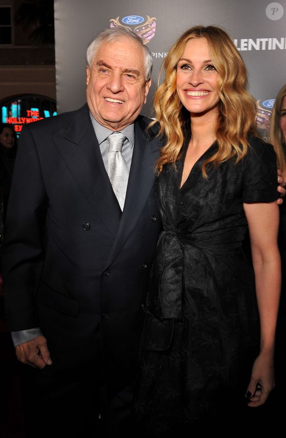 Julia Roberts era muito amiga do diretor Garry Marshall, falecido em 2016.