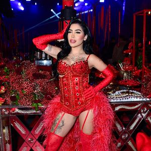 A declaração de Mirella dividiu opiniões entre internautas, que variaram entre críticas e apoio