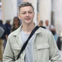 Filho de Sandy e Lucas Lima faz 11 anos; menino pratica surfe e yoga em fotos inéditas postadas pelo pai famoso: 'Pessoa favorita'