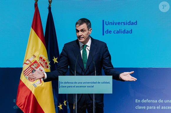 Pedro Sánchez, primeiro-ministro da Espanha, pede calma e promete investigação rigorosa sobre causas do apagão