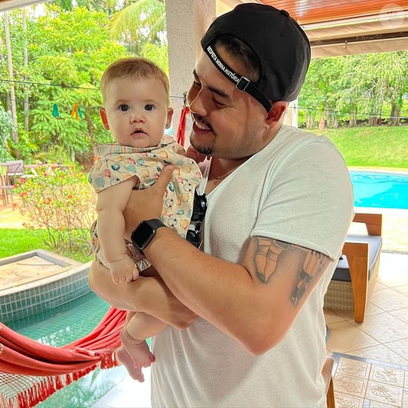 João Victor Cocá é padrinho de Maria Alice, filha primogênita de Zé Felipe e Virgínia Fonseca