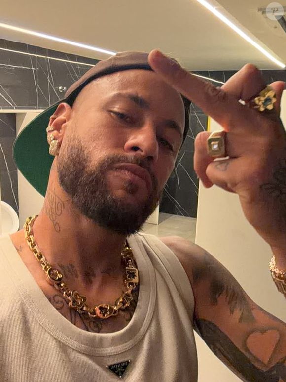 Neymar criticou a torcida rival