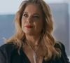 Pilar faz escândalo no salão de beleza onde Adriana trabalha na novela 'Quem ama cuida'