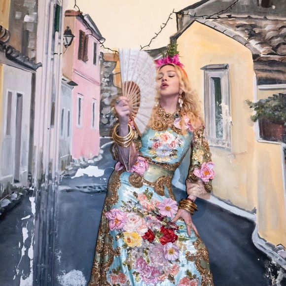 Durante a comemoração dos 68 anos, na Grécia, Madonna apostou no luxo italiano