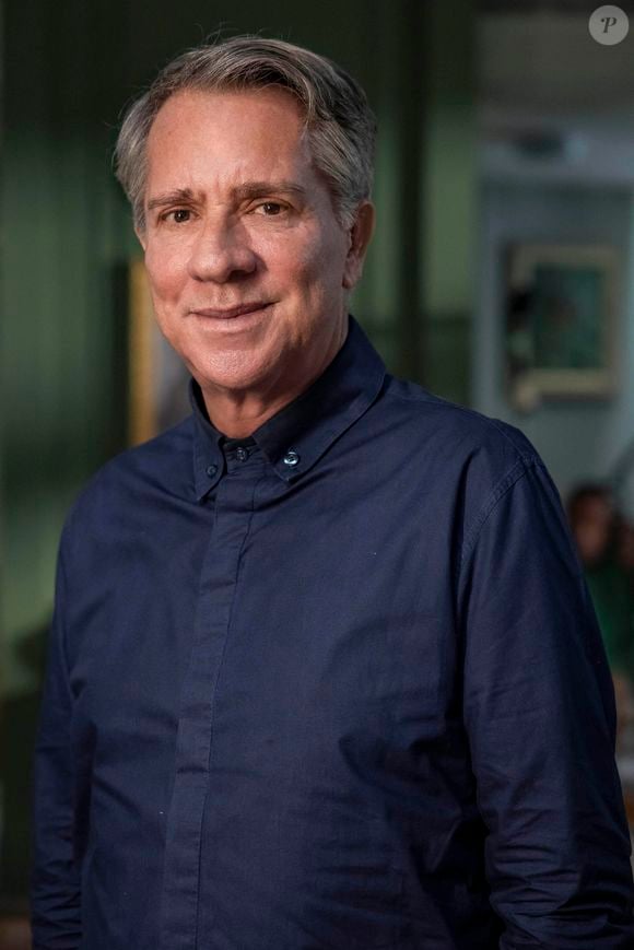 Eugênio (Luis Salém) deve se apaixonar por Freitas (Luis Lobianco), segundo Carla Bittencourt, do Portal Leo Dias