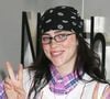 Billie Eilish é flagrada aos beijos com Nat Wolff e web acusa de pink money: 'Um álbum inteiro sobre ser lésbica só para namorar um homem'