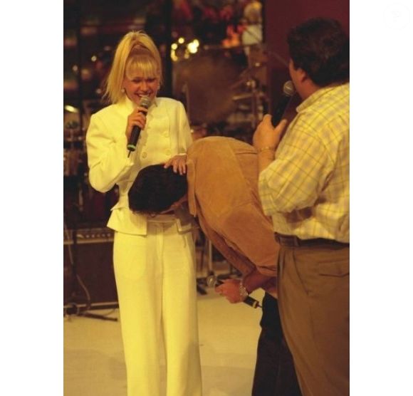 Xuxa, dois meses antes do nascimento de Sasha, declarou que ninguém na família de Luciano Szafir era bonito. As informações são do jornal Folha de São Paulo