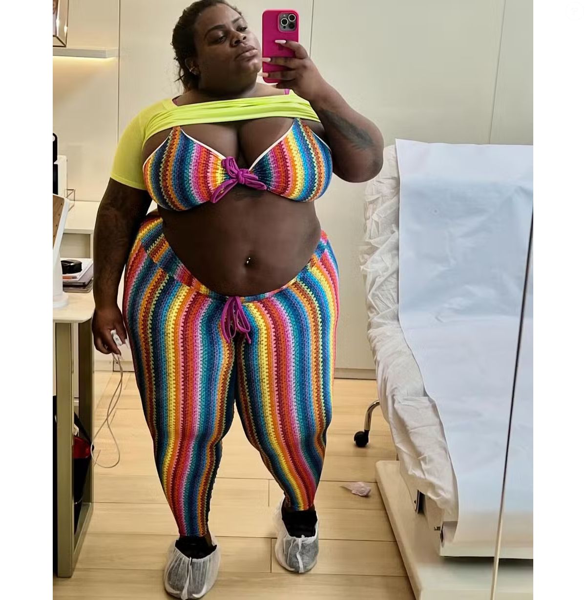 Moskva transseksuallarining dam olish faoliyati Gay qora cums ogziga kompilyatsiya