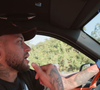 Em série especial no YouTube, Neymar Jr., de 34 anos, percorreu campos de futebol, escolas, igrejas e a casa da avó, mostrando aos fãs os cenários que fizeram parte de sua trajetória antes da fama internacional