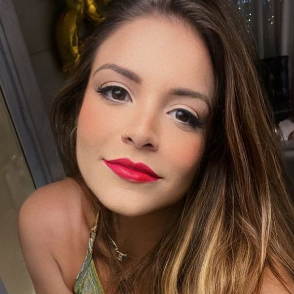 Renata Del Bianco - atriz e veterinária: Renata ficou conhecida ainda criança como Vivi, na primeira versão brasileira de Chiquititas, exibida pelo SBT em 1997 e 1998. Anos depois, deixou a televisão para seguir a formação em veterinária e, mais recentemente, voltou a ganhar grande exposição com a produção de conteúdo sensual para plataformas digitais