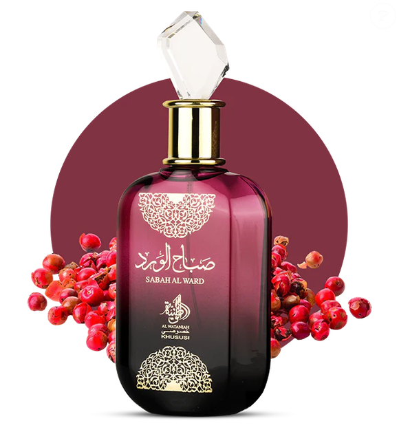 No coração do Sabah Al Ward, da Al Wataniah, surgem cacau, flor de laranjeira e jasmim sambac, combinação que reforça sua proposta sensual e feminina. O perfume foi pensado para mulheres que gostam de destacar sua personalidade e valorizam fragrâncias que unem delicadeza e intensidade na medida certa