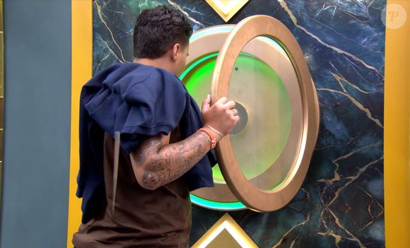 Pedro apertou o botão de desistência do 'BBB 26' na noite do último domingo, dia 18 de janeiro