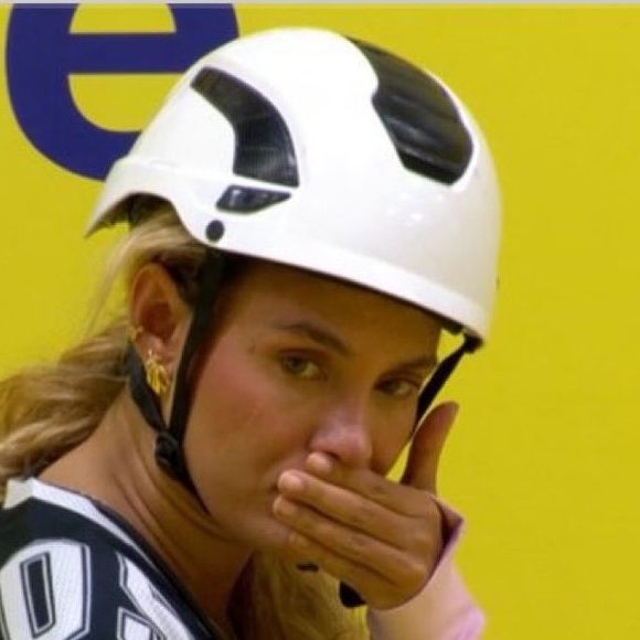 Sarah Andrade ficou em choque após a convulsão de Henri Castelli