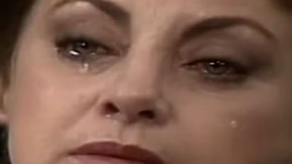 O dia em que Odete Roitman chorou! Em 'Vale Tudo' de 1988, vilã de Beatriz Segall desabou durante confronto com Heleninha: 'Estava em lágrimas'