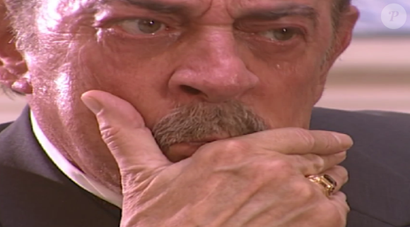 Francesco sofre com crise financeira na novela 'Terra Nostra' e entra em depressão