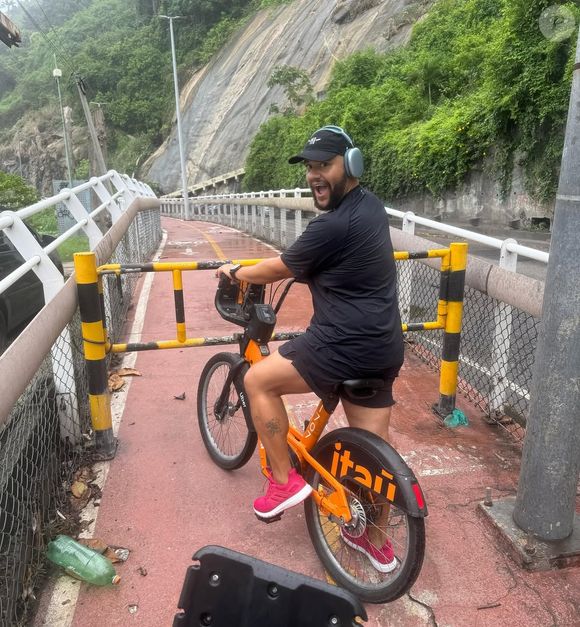 Gominho revelou que não pensa em uma cirurgia plástica, mas pode fazer em algum tempo