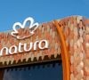 O estande da Natura no Rock in Rio 2026 foi inspirado na floresta Amazônica e transformou cerca de 47 mil embalagens recicladas em elementos de sua arquitetura