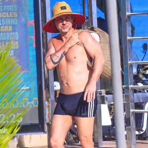 O volumão na sunga de Alexandre Nero também agitou a web