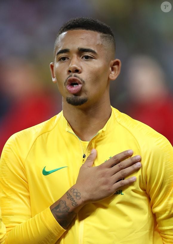 Gabriel Jesus foi o centroavante titular da Seleção Brasileira nas Copas do Mundo de 2018 (Rússia) e 2022 (Catar). Ele participou de oito partidas somando os dois mundiais, mas não marcou nenhum gol
