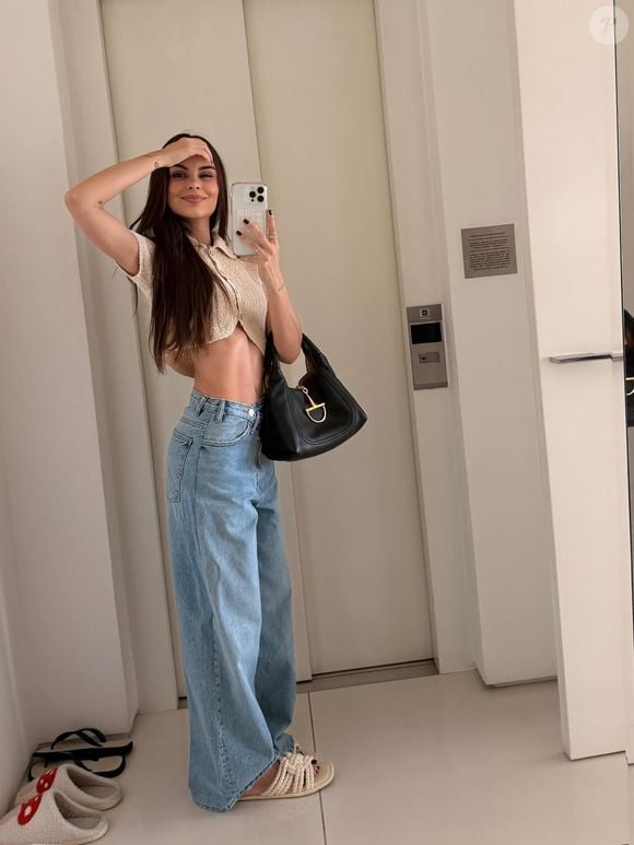 Diante das acusações, Amanda Kimberlly se pronunciou em entrevista à colunista Fábia Oliveira e negou possuir o perfil