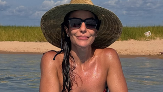 Muito além de uma casa de verão, essa mansão de Ivete Sangalo à beira-mar surpreende por estética elegante, culturais baianas e ambientes integrados