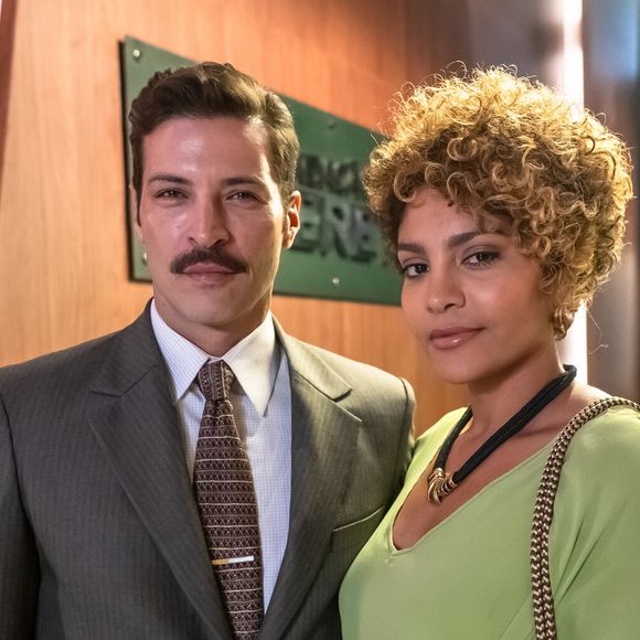 Lena (Barbara Reis) e Herculano (Leandro Lima) atuando na novela 'Três Graças'