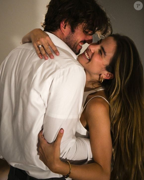 Aos 31 anos, Conor Kennedy é advogado e integrante de uma das famílias mais conhecidas da política americana. Além da ligação com a brasileira Giulia Be, ele é sobrinho-neto do ex-presidente John Kennedy, neto do ex-procurador-geral Robert Kennedy e filho de Robert F. Kennedy Jr., secretário de Saúde e Serviços Humanos dos Estados Unidos