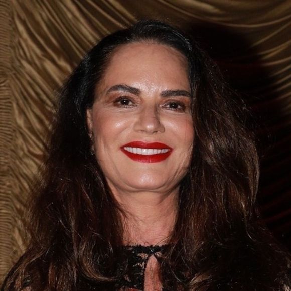 O segredo da beleza de Luiza Brunet: ex-modelo aposta em procedimento coreano para o Carnaval 2025