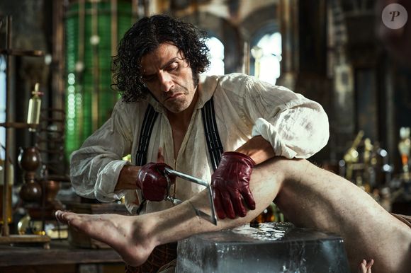 Mais um releitura de 'Frankenstein', o filme da Netflix é assinado por Guillermo del Toro e traz Victor Frankenstein, um homem obcecado por criar vida a partir da morte
