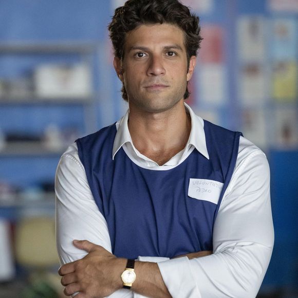 Pedro reage quando o médico comunica que Bruna nunca esteve grávida.