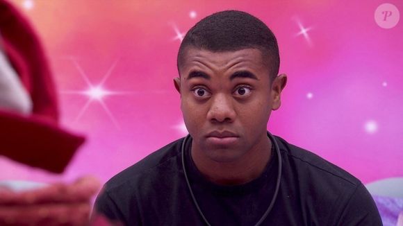 Davi Brito, do 'BBB 24', ganhou comentário de Tadeu Schmidt no Instagram