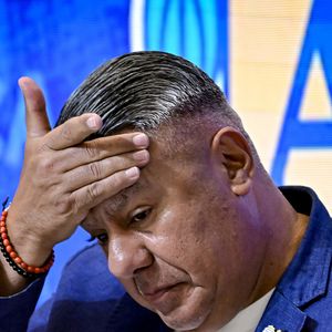 Segundo o La Nación, o Departamento de Justiça dos Estados Unidos busca esclarecer como a AFA movimentou centenas de milhões de dólares pelo sistema financeiro americano e se houve indícios de crimes financeiros