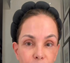 O truque de skincare coreano que Carolina Ferraz, aos 58 anos, aprendeu com uma expert coreana para rejuvenescer até 10 anos enquanto dorme