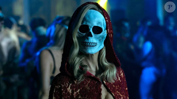 'A Queda da Casa de Usher': o elenco ainda conta com Sauriyan Sapkota (Prospero Usher), Matt Biedel (William Usher), Crystal Balint (Morella Usher), Ruth Codd (Juno Usher), Kyliegh Curran (Lenore Usher), Carl Lumbly (C. Auguste Dupin), Malcolm Goodwin (C. Auguste Dupin jovem) e Mark Hamill (Arthur Pym)