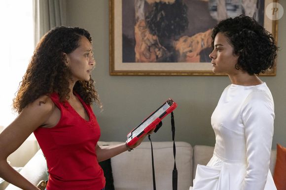 Taís Araújo ensaia com Bella Campos cena do vestido rasgado em Vale Tudo