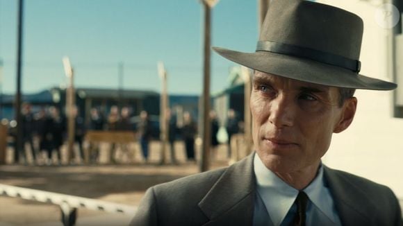 Em 2023, Cillian Murphy viveu J. Robert Oppenheimer no filme 'Oppenheimer', considerado um dos melhores do século 21
