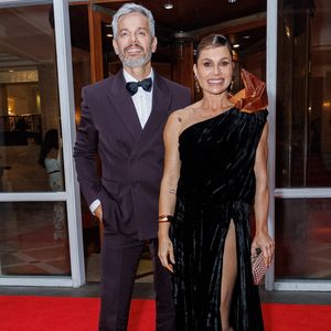 Look completo de Otaviano Costa e Flávia Alessandra para o primeiro Golden Globes Brasil