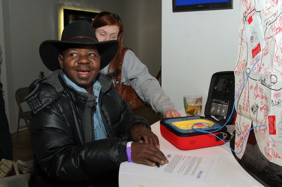 Gary Coleman, o Arnold, precisou aceitar diversos trabalhos braçais, entre eles, o de segurança, após falência