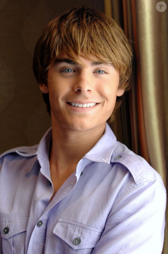 2007: Zac Efron já estrelava alguns dos maiores filmes de sua carreira, 'High School Musical'