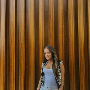 Rafaella Justus tem exibido diversos looks na estética boho-chique