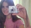 Camila Queiroz já impressionava com tamanha beleza natural ainda na juventude