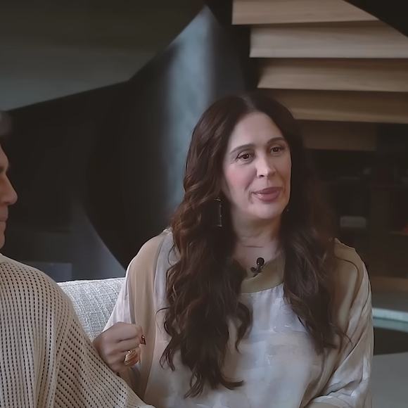 Claudia Raia e Jarbas Homem de Mello moram em uma mansão belíssima em Bragança Paulista