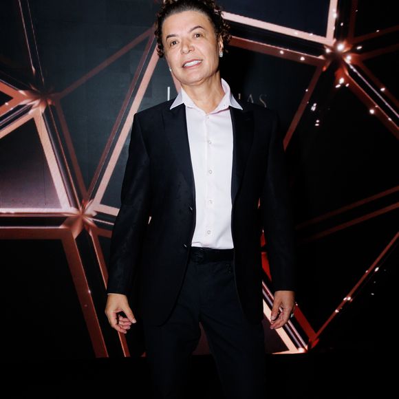 David Brazil garante que a informação não procede. O promoter fez posts no Instagram para rebater a informação