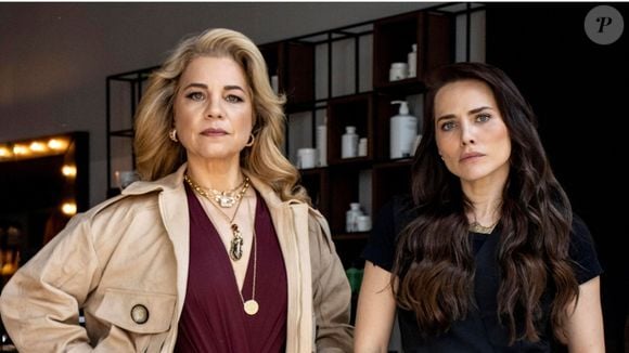 Adriana e Pilar têm encontro explosivo no cemitério na novela 'Quem ama cuida'