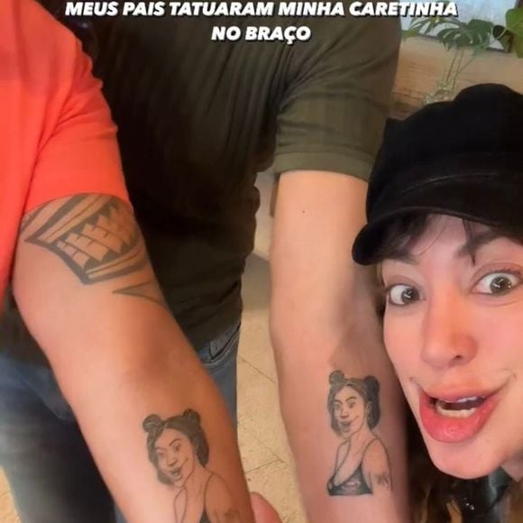 O pai de Nicole, que é gay, e seu companheiro também já protagonizaram um momento de carinho e bom humor envolvendo a filha. Na época em que Nicole virou meme durante sua participação no reality, os dois chegaram a tatuar o meme da cantora e ela compartilhou o momento em suas redes sociais